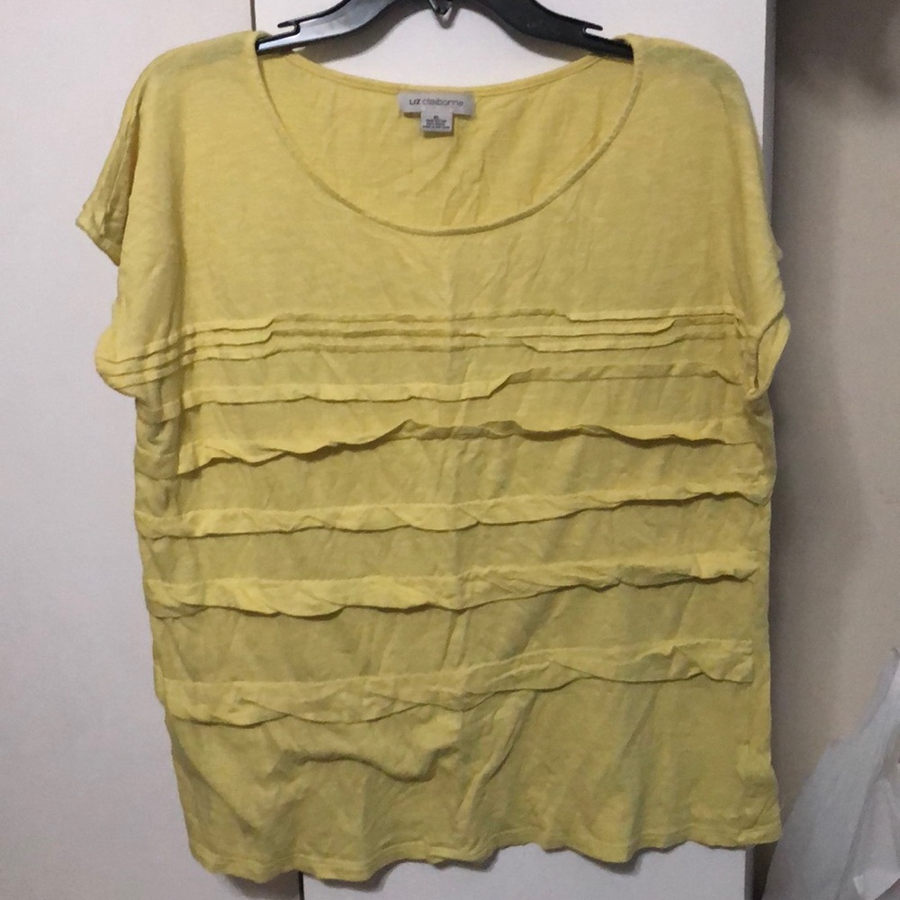 Liz Claiborne yellow shirt with ruffles￼